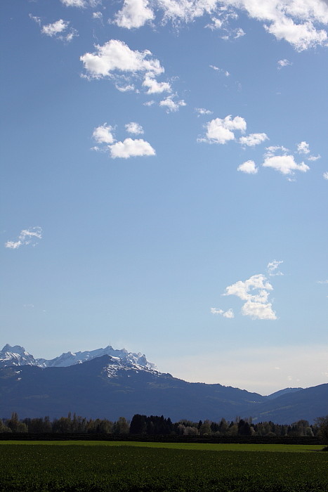 Ins Land schauen im April 5